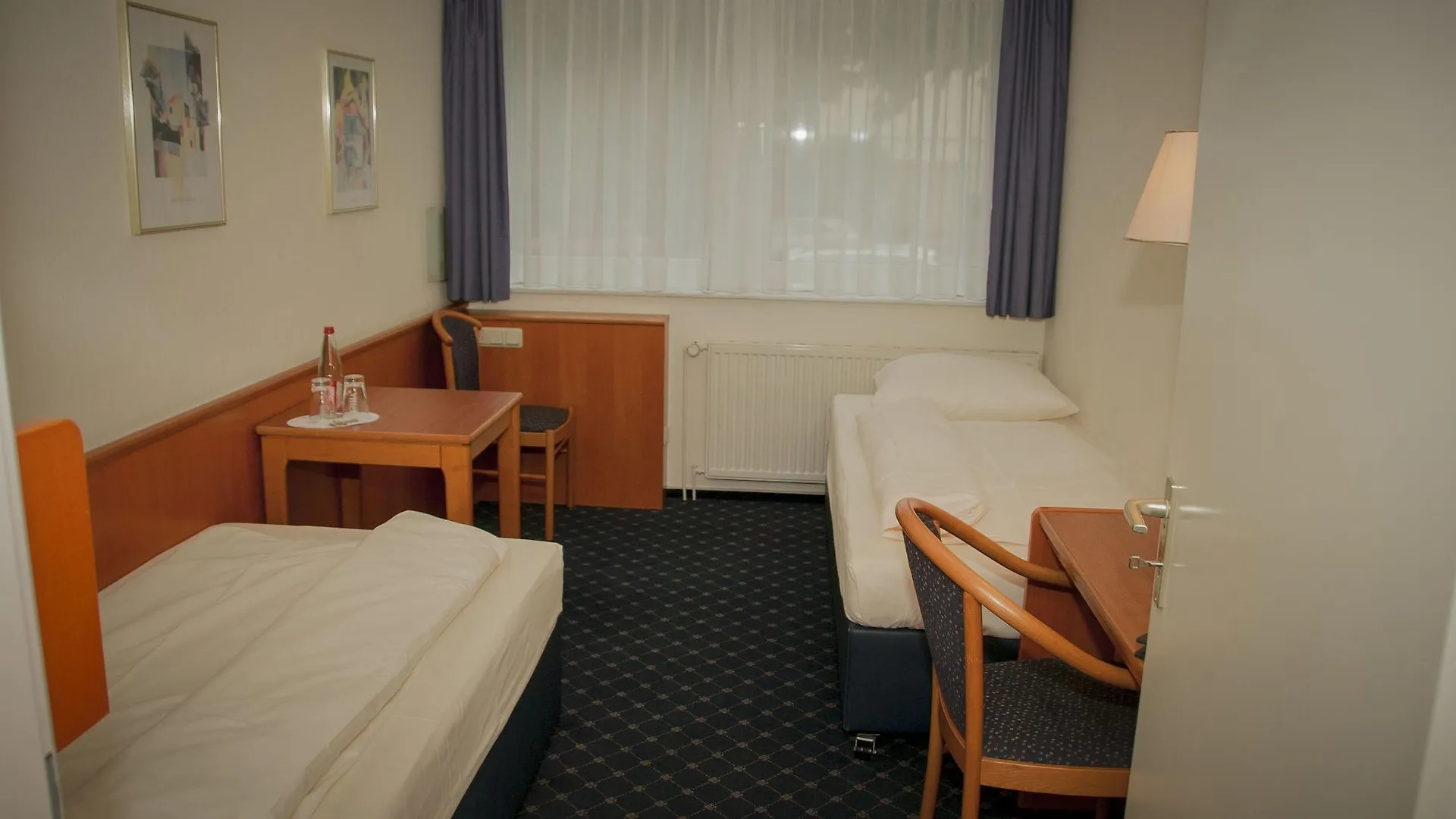 Elbbruecken Hotel Hamburg 3*,