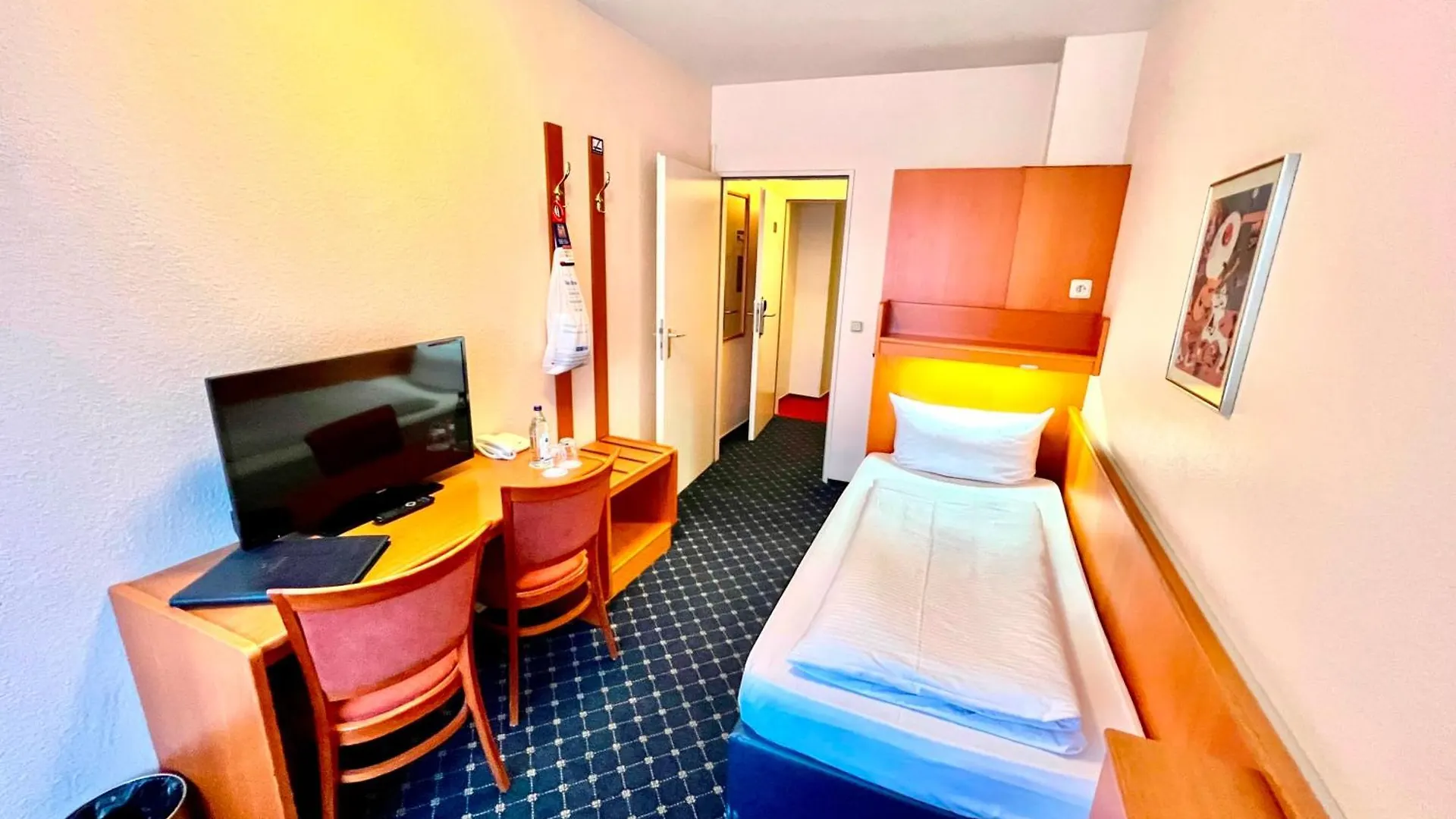 Elbbruecken Hotel Hamburg 3*,  Almanya