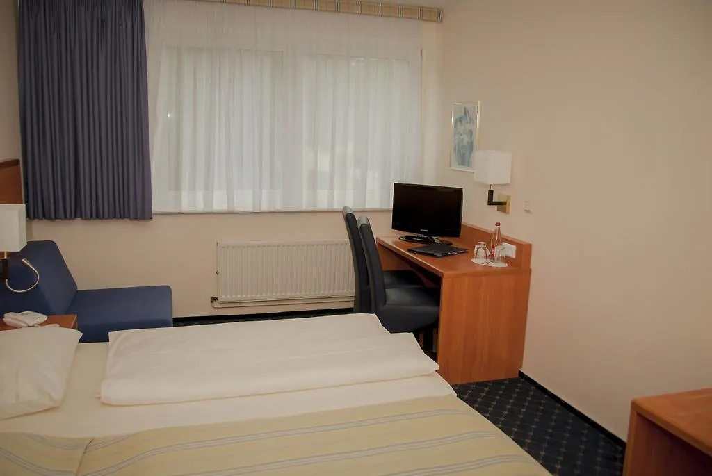 ***  Elbbruecken Hotel Hamborg Tyskland